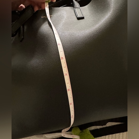 Saint Laurent brand new large Black leather tots - Picture 13 of 13